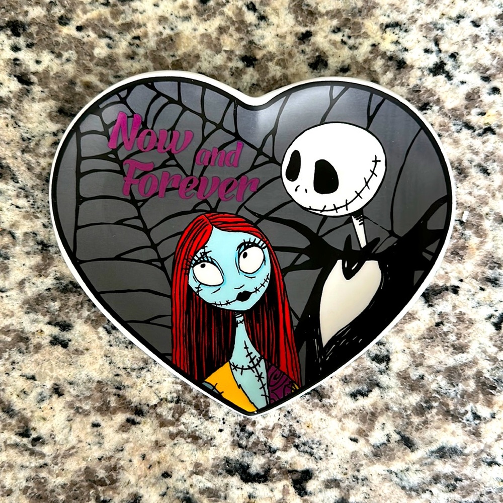DISNEY • Tim Burtons The Nightmare Before Christmas Now and Forever Heart Dish